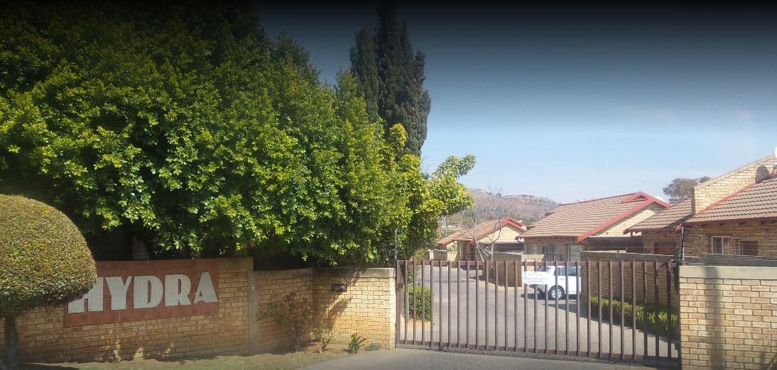 Hydra Complex – 2 Bed 1 Bath – Townhouse – Wilgeheuwel - Sakstons source image
