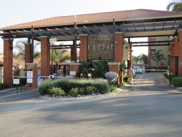 The Kanyin – 2 Bed 2 Bath – Garden Apartment - Sakstons source image